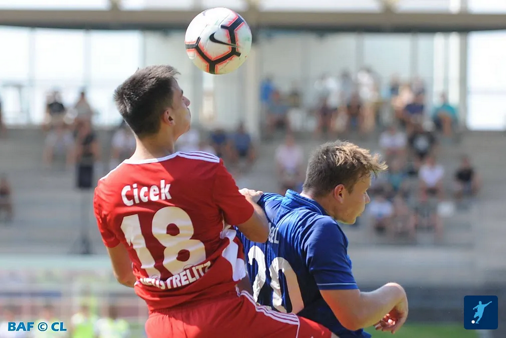 Read more about the article CFC Hertha 06 mit Last-Minute-Transfer
