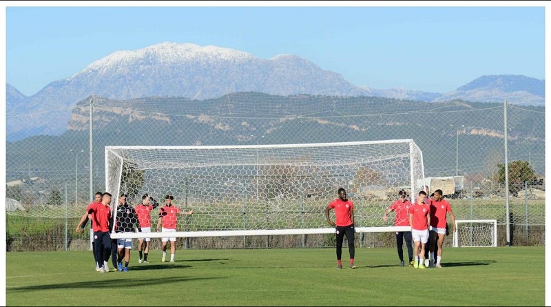 Read more about the article Wer coacht El-Jindaoui in Antalya ?